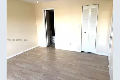 8901 Sunrise Lakes Blvd #204, Sunrise, FL 33322 - Photo 9