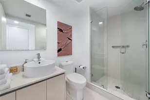 2602 E Hallandale Beach Blvd, Hallandale Beach, FL 33009 - Photo 25