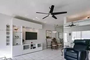 1012 SW 11th St, Hallandale Beach, FL 33009 - Photo 7