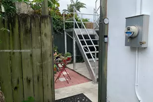 4230 SW 11th St, Miami, FL 33134 - Photo 9