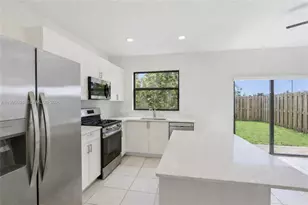 23447 SW 127th Pl, Homestead, FL 33032 - Photo 11