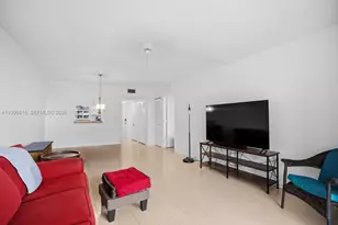 6870 Royal Palm Blvd, Margate, FL 33063 - Photo 15