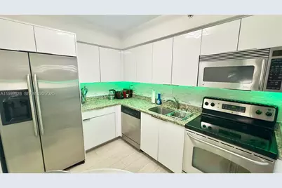 3300 NE 192nd St #814, Aventura, FL 33180 - Photo 15