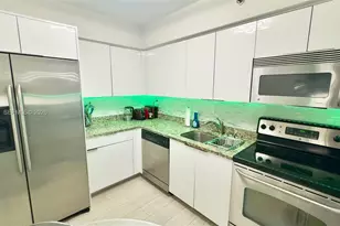 3300 NE 192nd St, Aventura, FL 33180 - Photo 15