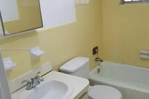 701 NW 1st St, Hallandale Beach, FL 33009 - Photo 13