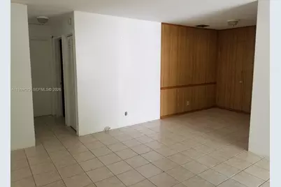701 NW 1st St #19, Hallandale Beach, FL 33009 - Photo 1