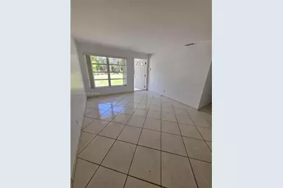 5720 Douglas St, Hollywood, FL 33021 - Photo 5