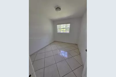 5720 Douglas St, Hollywood, FL 33021 - Photo 15