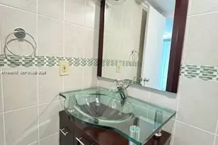 2540 W 67th Pl, Hialeah, FL 33016 - Photo 9