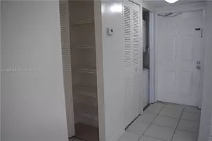 10013 Winding Lake Rd, Sunrise, FL 33351 - Photo 11