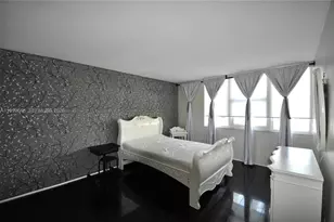 [Address not provided], Hallandale Beach, FL 33009 - Photo 3