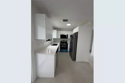 8034 NW 14 Pl #8034, Miami, FL 33147 - Photo 3
