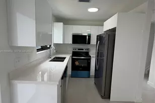 8034 NW 14th Pl, Miami, FL 33147 - Photo 3