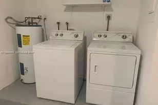 272 NW 79th Ave, Margate, FL 33063 - Photo 11