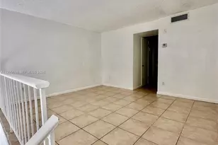 8550 SW 109th Ave, Miami, FL 33173 - Photo 13