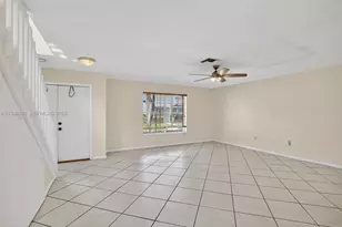 10845 NW 8th St, Pembroke Pines, FL 33026 - Photo 5