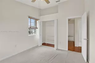 10845 NW 8th St, Pembroke Pines, FL 33026 - Photo 25