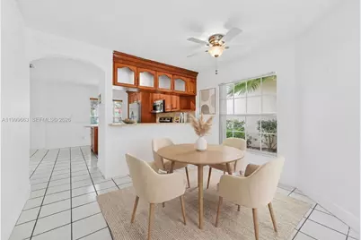 931 Opal Ter, Weston, FL 33326 - Photo 5