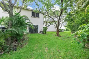7659 Tamarac Island Cir, Tamarac, FL 33321 - Photo 25