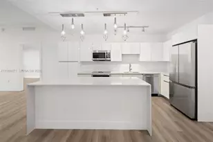 101 Diplomat Pkwy, Hallandale Beach, FL 33009 - Photo 5