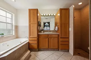 1350 NW 129th Ave, Sunrise, FL 33323 - Photo 11