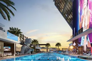 20 NE 11th St, Miami, FL 33132 - Photo 3