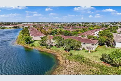 2020 SE 23rd Ave, Homestead, FL 33035 - Photo 35