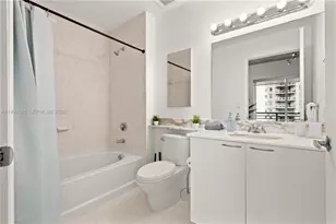 234 NE 3rd St, Miami, FL 33132 - Photo 7