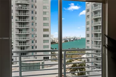 234 NE 3rd St #1704, Miami, FL 33132 - Photo 1