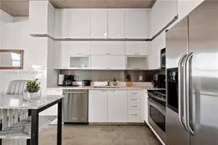 234 NE 3rd St, Miami, FL 33132 - Photo 11