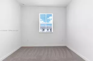 2661 SE 28th St, Homestead, FL 33035 - Photo 23