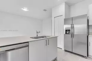 2661 SE 28th St, Homestead, FL 33035 - Photo 13