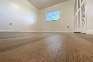 1460 W 41st St, Hialeah, FL 33012 - Photo 41