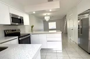 1460 W 41st St, Hialeah, FL 33012 - Photo 15