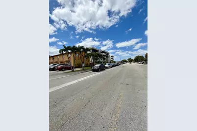 1460 W 41st St #1460, Hialeah, FL 33012 - Photo 53