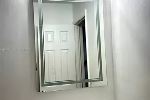 1460 W 41st St, Hialeah, FL 33012 - Photo 37