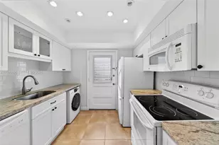 6815 Edgewater Dr, Coral Gables, FL 33133 - Photo 3