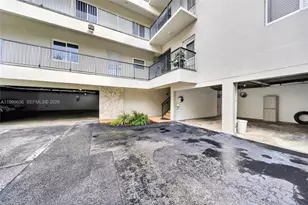6815 Edgewater Dr, Coral Gables, FL 33133 - Photo 25