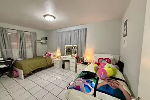 2732 NW 16th Terrace, Miami, FL 33125 - Photo 7