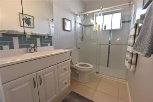 2672 E Emory Dr, West Palm Beach, FL 33415 - Photo 17