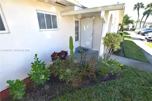 2672 E Emory Dr, West Palm Beach, FL 33415 - Photo 39