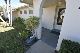 2672 E Emory Dr, West Palm Beach, FL 33415 - Photo 27