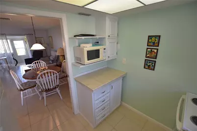 2672 E Emory Drive #D, West Palm Beach, FL 33415 - Photo 9