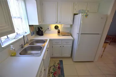 2672 E Emory Drive #D, West Palm Beach, FL 33415 - Photo 9