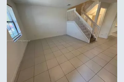 28721 SW 132nd Pl #28721, Homestead, FL 33033 - Photo 3