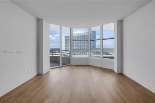 555 NE 34th St, Miami, FL 33137 - Photo 19