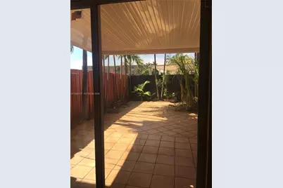 8428 NW 103rd St #104C, Hialeah Gardens, FL 33016 - Photo 7