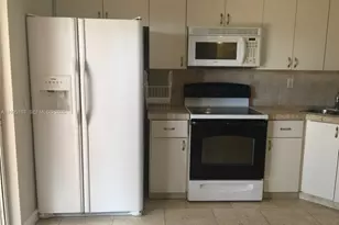 8428 NW 103rd St, Hialeah Gardens, FL 33016 - Photo 5