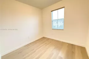12223 NW 23rd Pl, Miami, FL 33167 - Photo 17