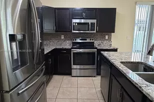133 SE 28, Homestead, FL 33033 - Photo 3